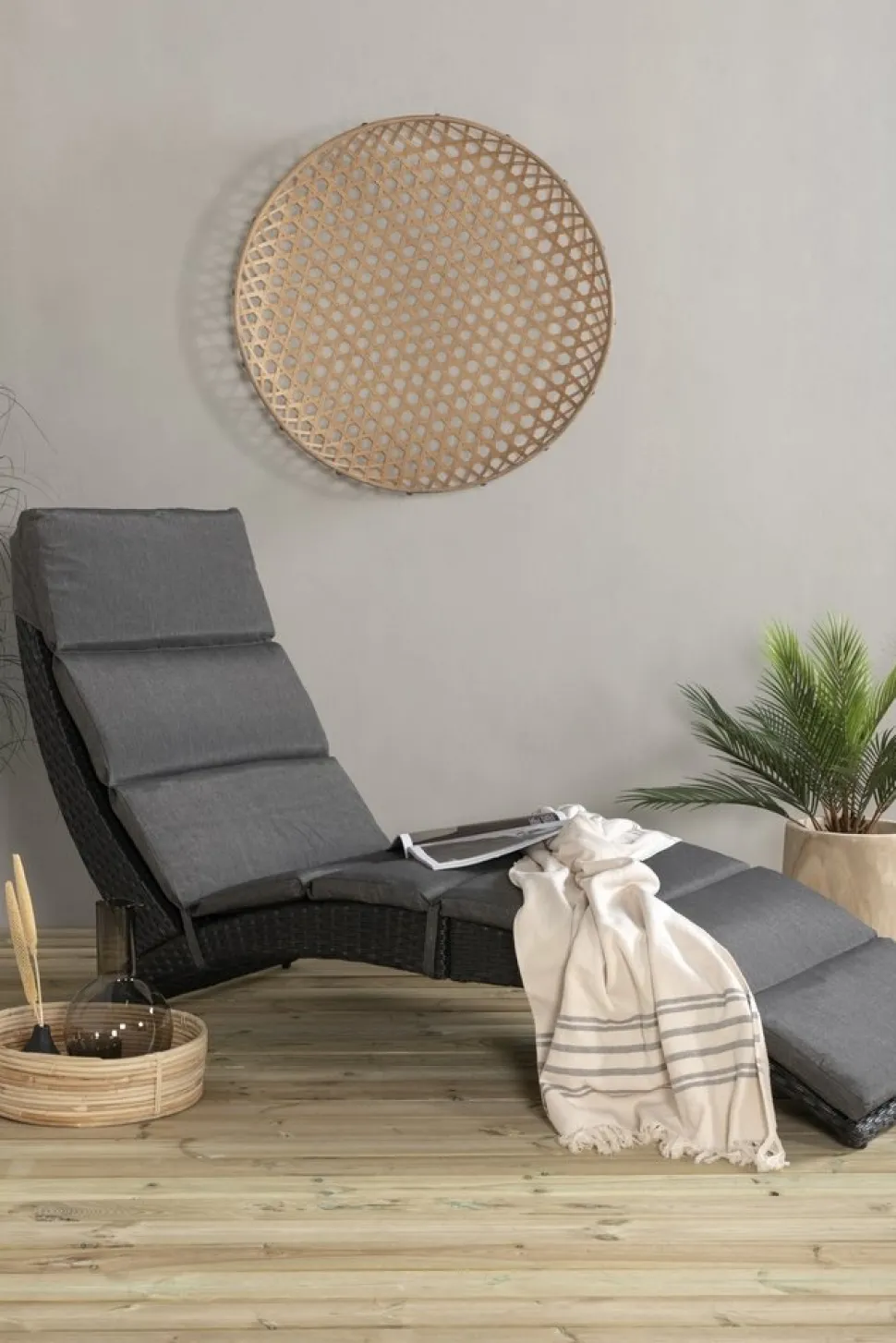 Archie solsäng - Svart + Textilskydd för utemöbler