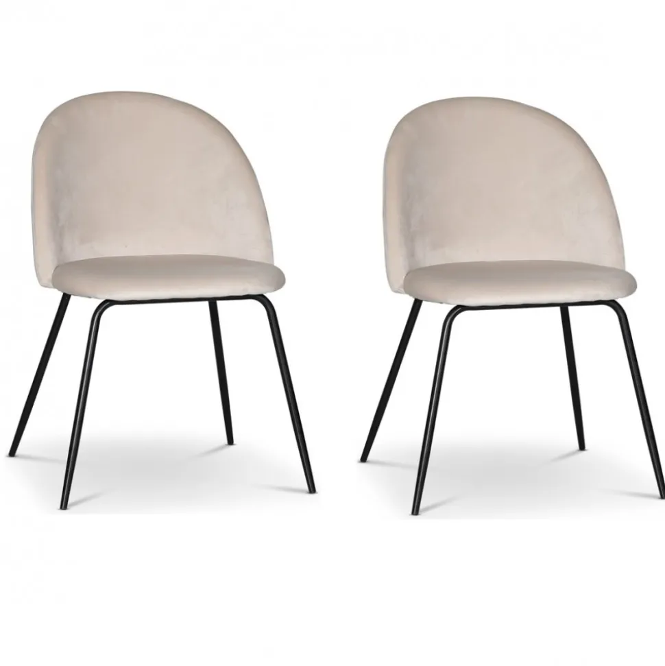 Beige stol i sammet med svarta ben - Astrid + Textilrengöring för möbler