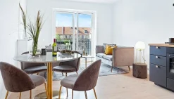 Bolzano Matbord - Marmorimitation/mässing - ø110