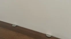 Boss vägghylla - Valnöt