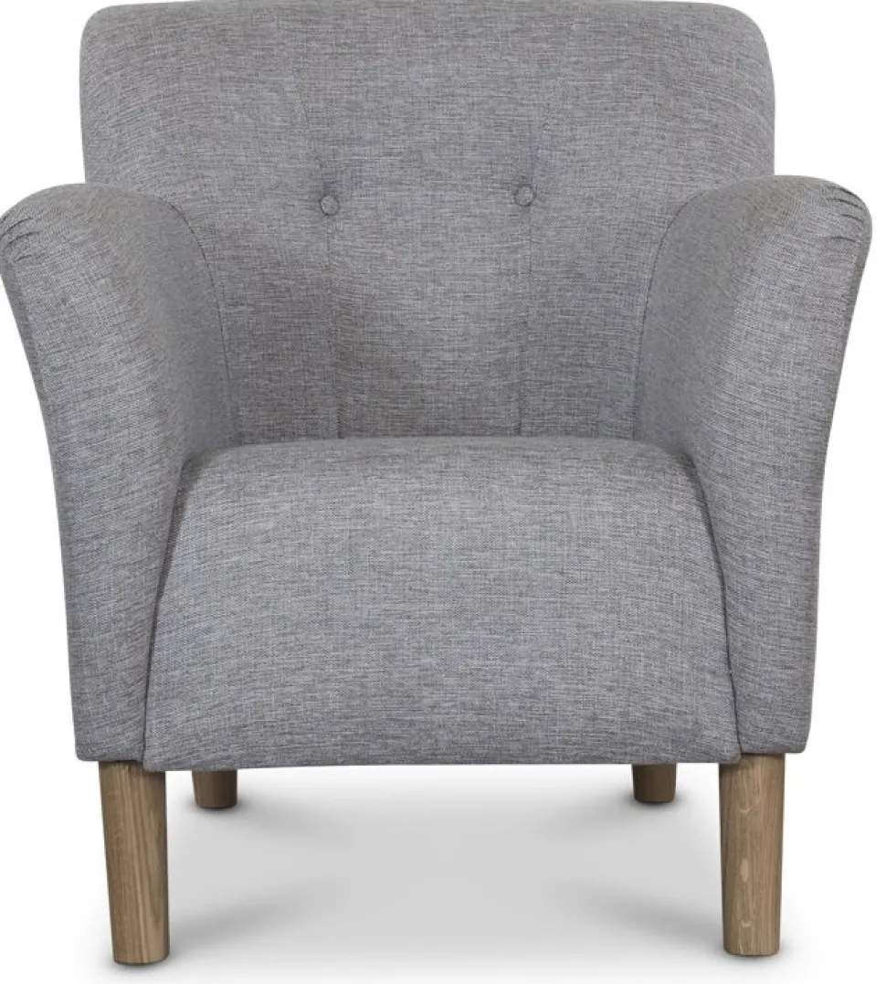 Clubfåtölj i grått tyg med ekben + Textilrengöring för möbler