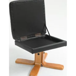 Duva reclinerfåtölj med fotpall i svart PU med bruna ben + Textilrengöring för möbler