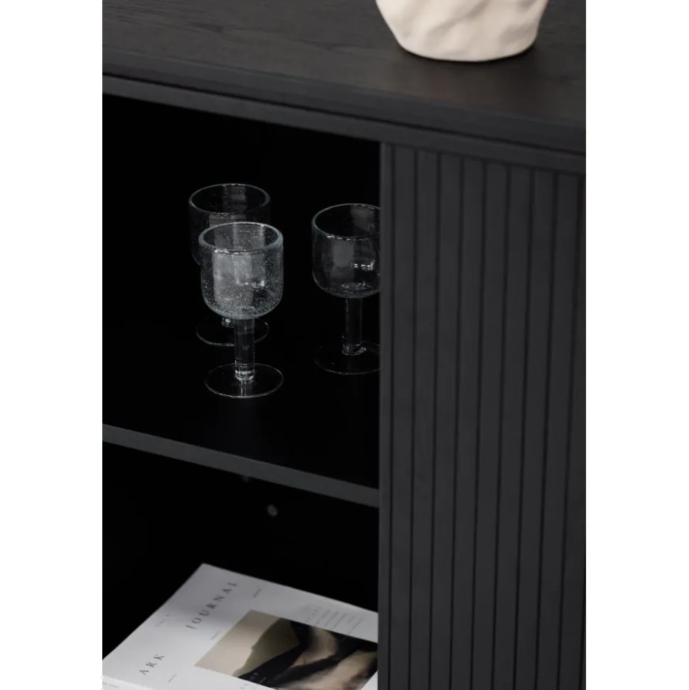 Fjällbacka skänk - Svart