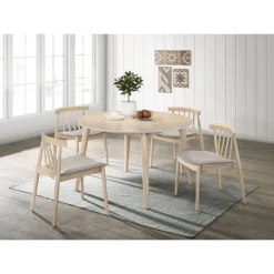 Florence matgrupp i whitewash; runt matbord med 4 st Florence stolar + 4.00 x Stolsdyna