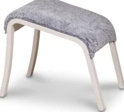 Frank fotpall i fårskinn scandinavian grey - Vitpigmenterad bok