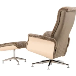 Fårskinnsfåtölj med fotpall - Brun / ek - Ulla