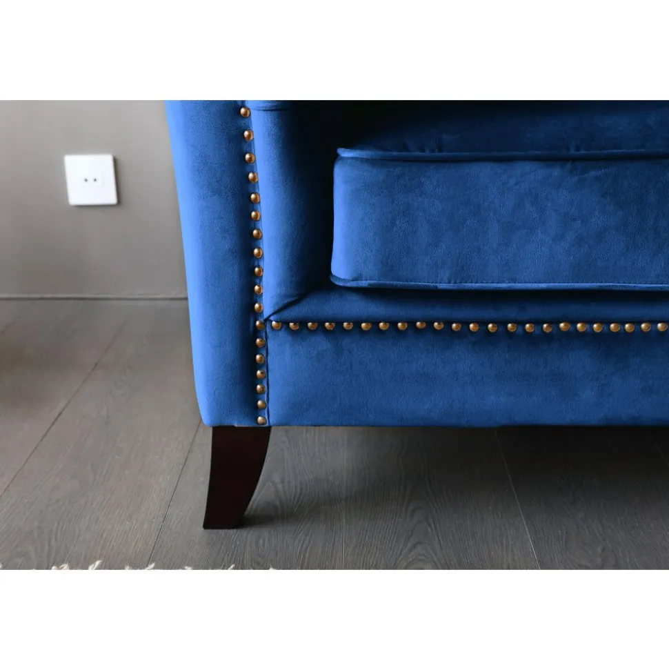 Fåtölj blå Chesterfield - Milton + Textilrengöring för möbler