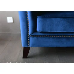 Fåtölj blå Chesterfield - Milton + Fläckborttagare för möbler
