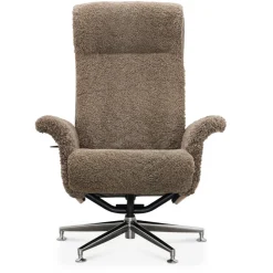 Fåtölj i fårskinn med fotpall - Ek/mörkbeige fårskinn - Ulla + Fläckborttagare för möbler