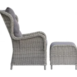 Fåtöljset med fotpallar och sidobord + Textilrengöring för möbler