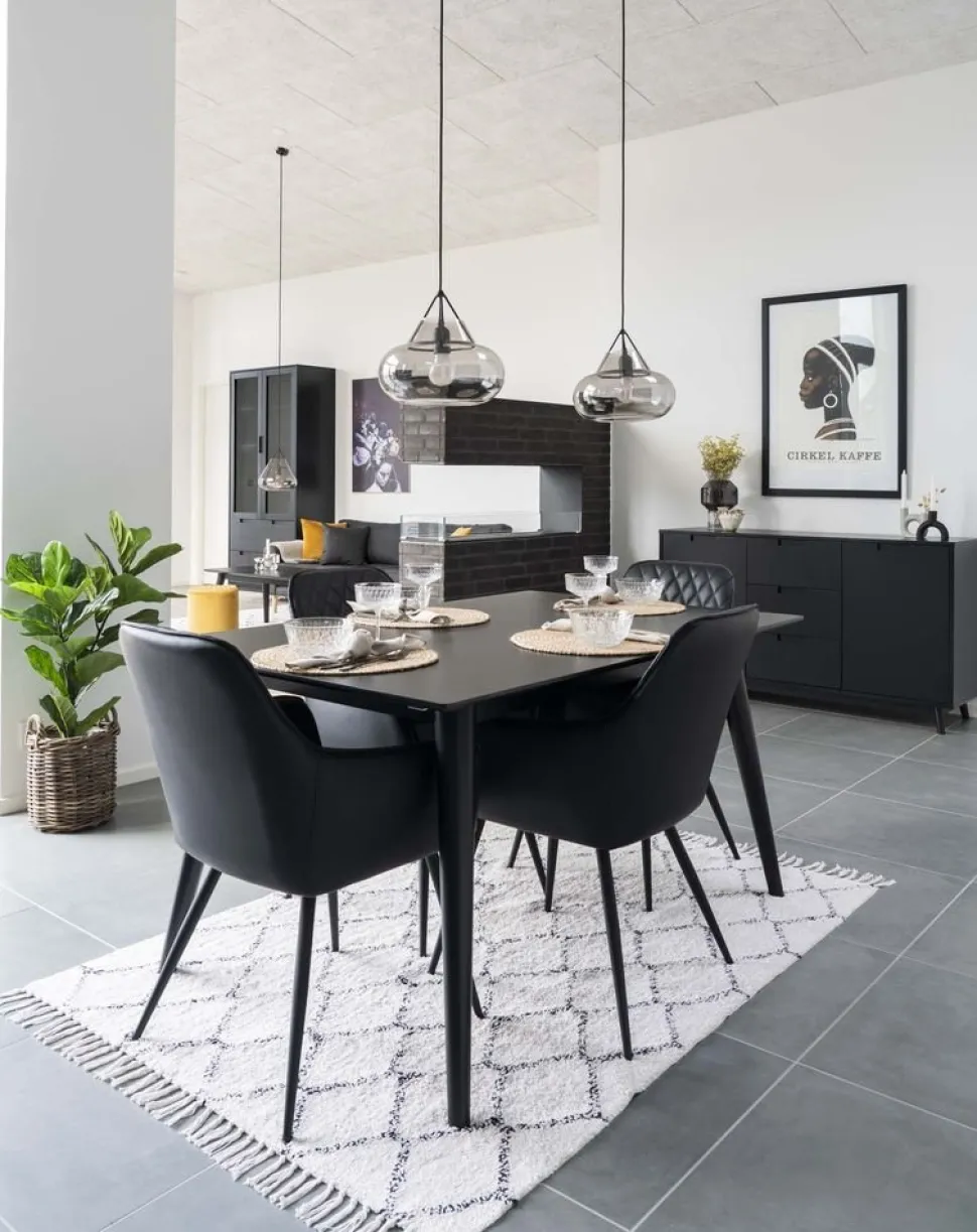 Harbo Matstol - Svart