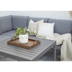 Loungegrupp i aluminium med grå dynor - Melo + Textilrengöring för möbler