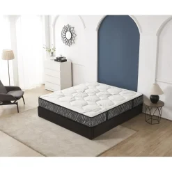 Madrass med pocket och antibakteriellt tyg