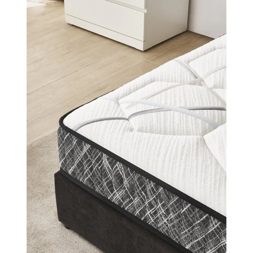 Madrass med pocket och antibakteriellt tyg