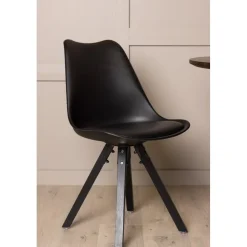 Matstol svart PU / Plast