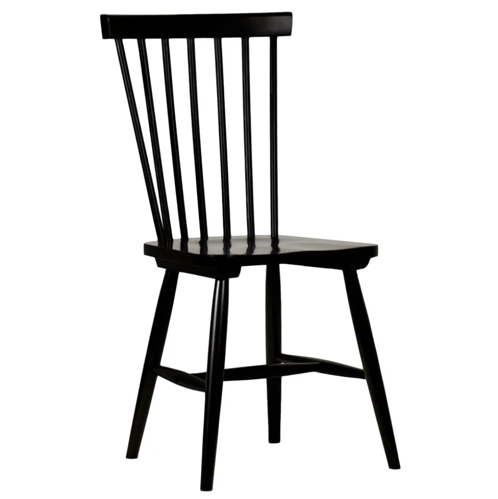 Mellby matgrupp 140 cm bord med 4 st svarta Karl pinnstolar - Vit / Svart + 4.00 x Stolsdyna