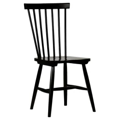 Mellby matgrupp 140 cm bord med 4 st svarta Karl pinnstolar - Vit / Svart