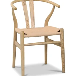 Oskar matstol i trä + Textilrengöring för möbler