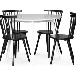 Runt matbord med 4 st svarta pinnstolar