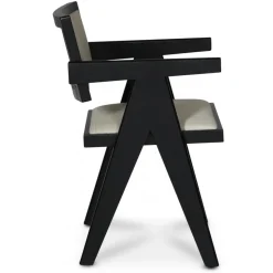 Sara karmstol i svartbetsad ek och linneklädsel + Möbeltassar