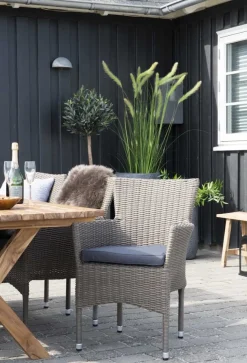 Seattle utestol - Mörkbrun + Textilrengöring för möbler