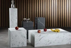 Sidobord vit marmor (Laminat)