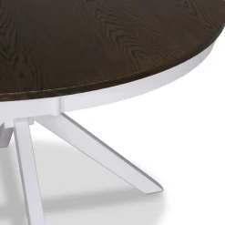 Skagen matgrupp; runt matbord 120 cm - Vit / brunbetsad ek med 4 st Danderyd No.16 stolar Svart