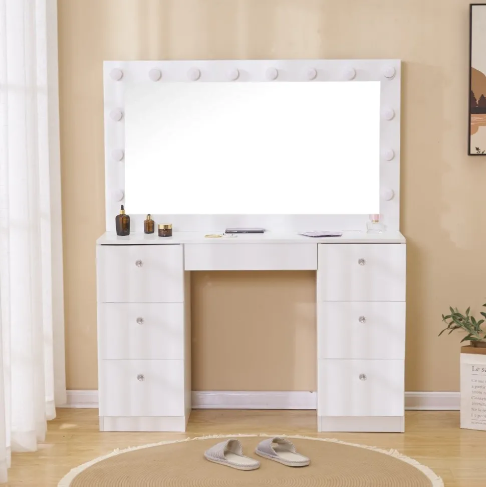 Sminkbord med belysning och kristall handtag + Textilrengöring för möbler