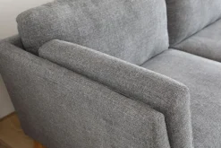 Soffa med divan grått tyg - 260 cm bred + Textilrengöring för möbler