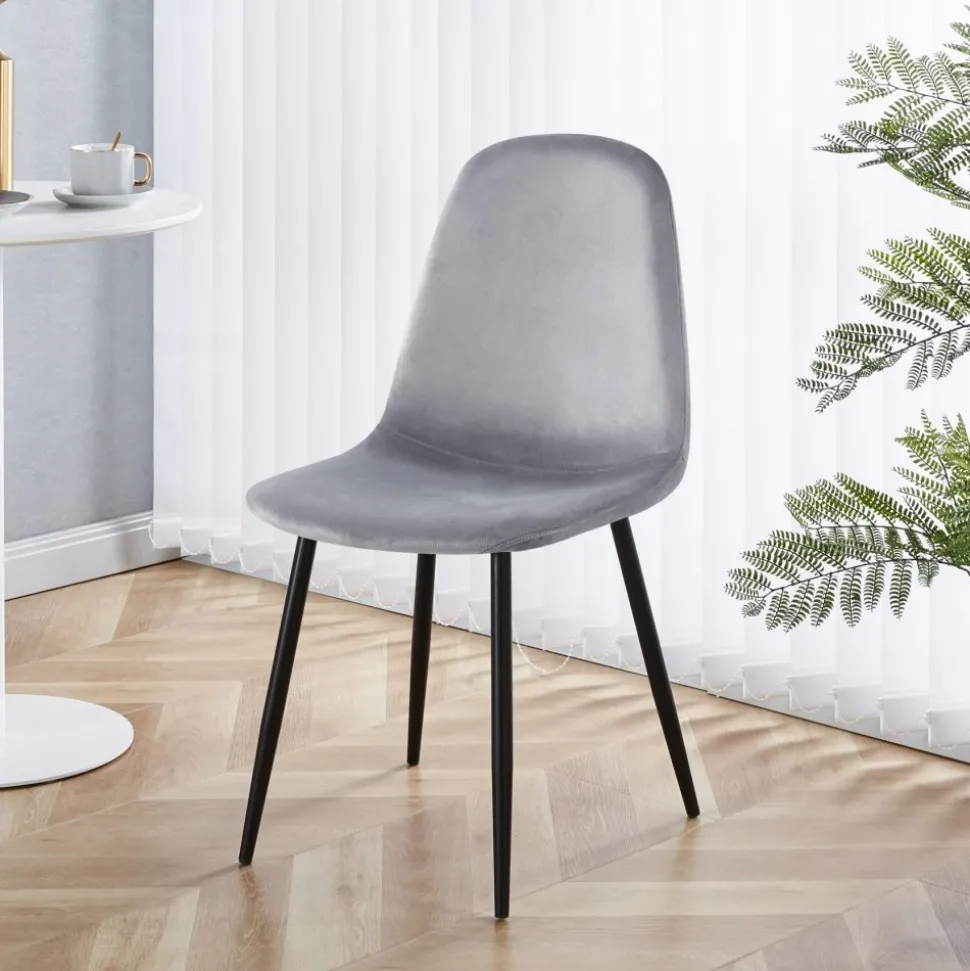 Stol ljusgrå sammet med svarta ben + Fläckborttagare för möbler