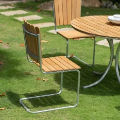 Teakbord Ø110 cm - Möllan + Rengöringsmedel för utemöbler