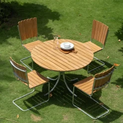 Teakbord Ø110 cm - Möllan + Textilskydd för utemöbler