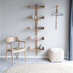 Trento klädhängare i trä