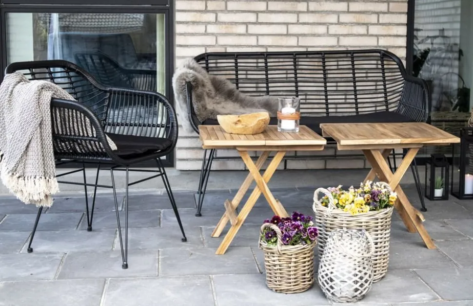 Trieste utestol med dyna - Svart + Textilrengöring för möbler