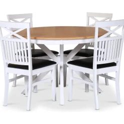 Tromsö matgrupp; runt matbord 120 cm - Vit / oljad ek med 4 st Fårö stolar med kryss i rygg, sits i svart PU + 4.00 x Stolsdyna