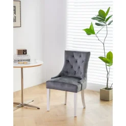 Tuva Stol i grå sammet + Textilrengöring för möbler