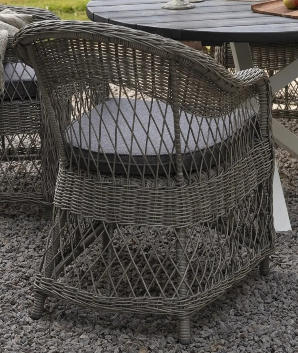 Utefåtölj grå/rotting - Marbella + Rengöringsmedel för utemöbler