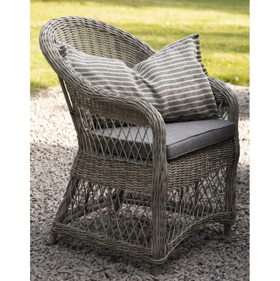 Utefåtölj grå/rotting - Marbella + Textilskydd för utemöbler