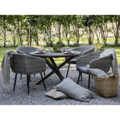 Utegrupp Aster: Scottsdale runt brunt matbord Ø112 cm inklusive 4 st Aster karmstolar i grå konstrotting