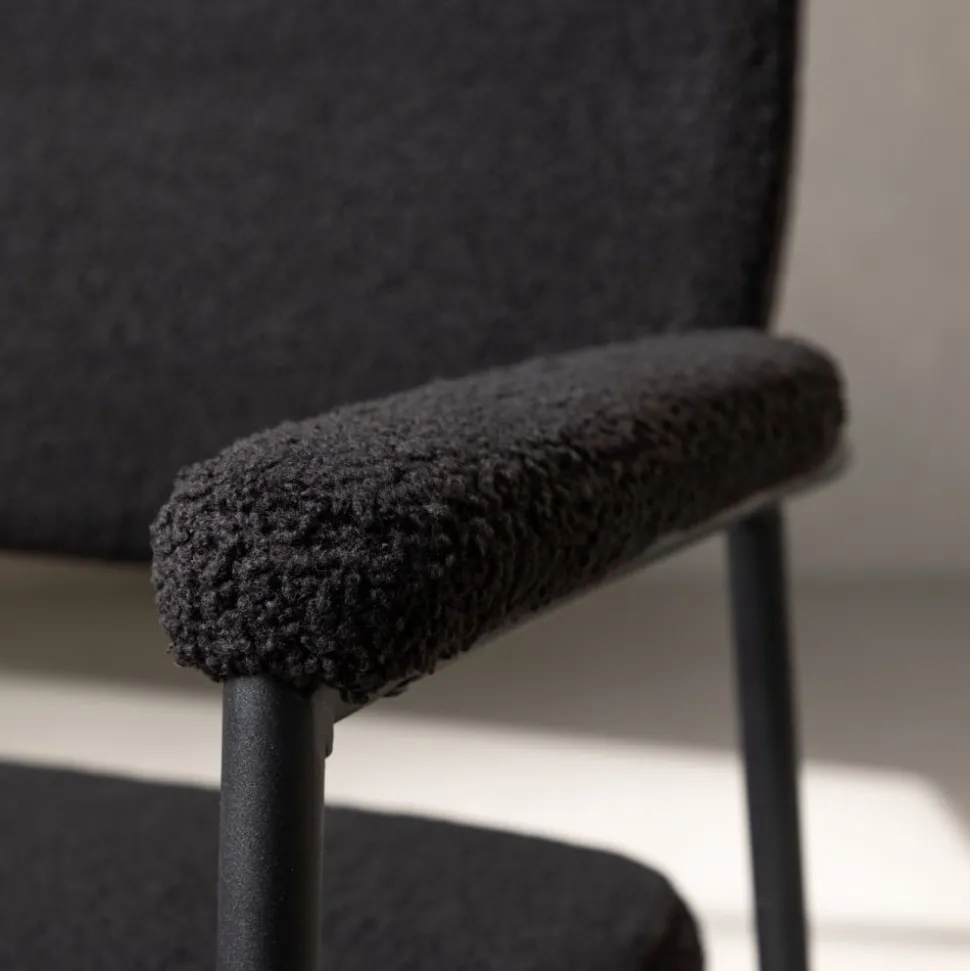 Yesterday matstol - Svart boucle